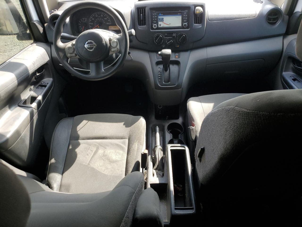 2014 Nissan NV - Image 8
