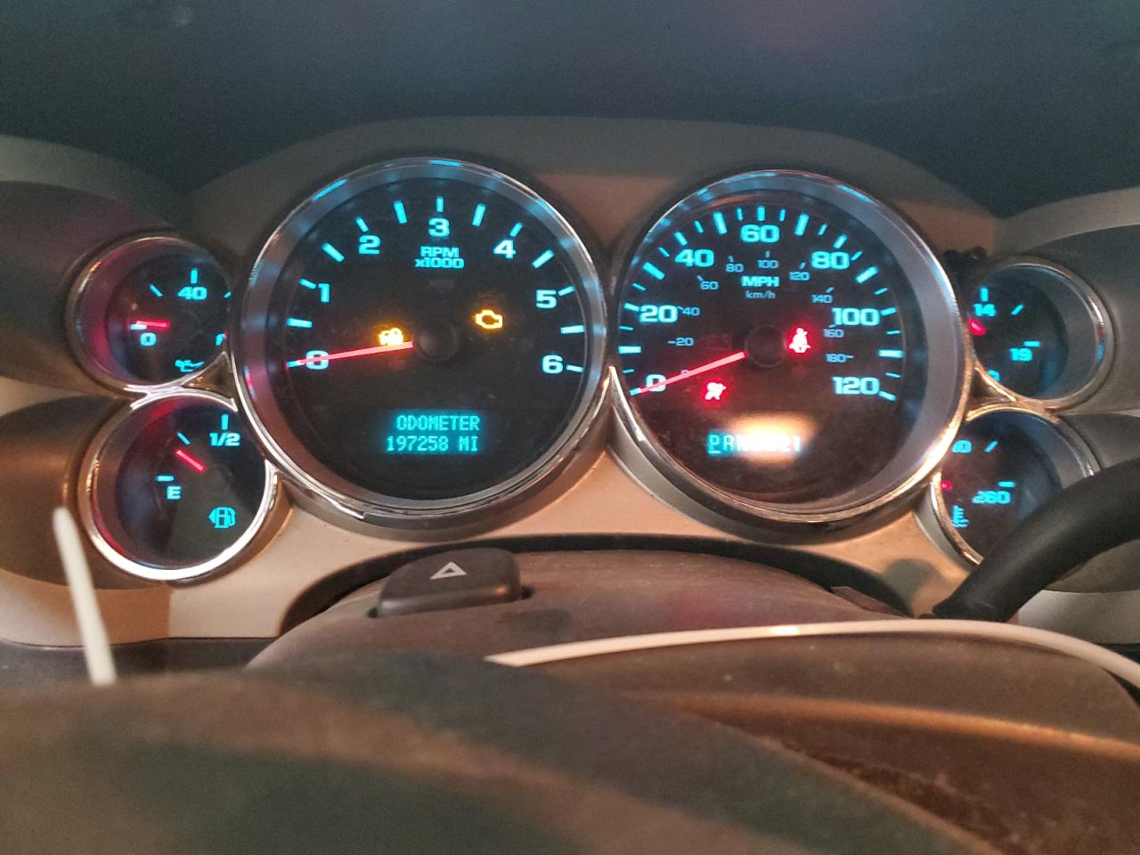 2008 GMC Sierra - Image 9