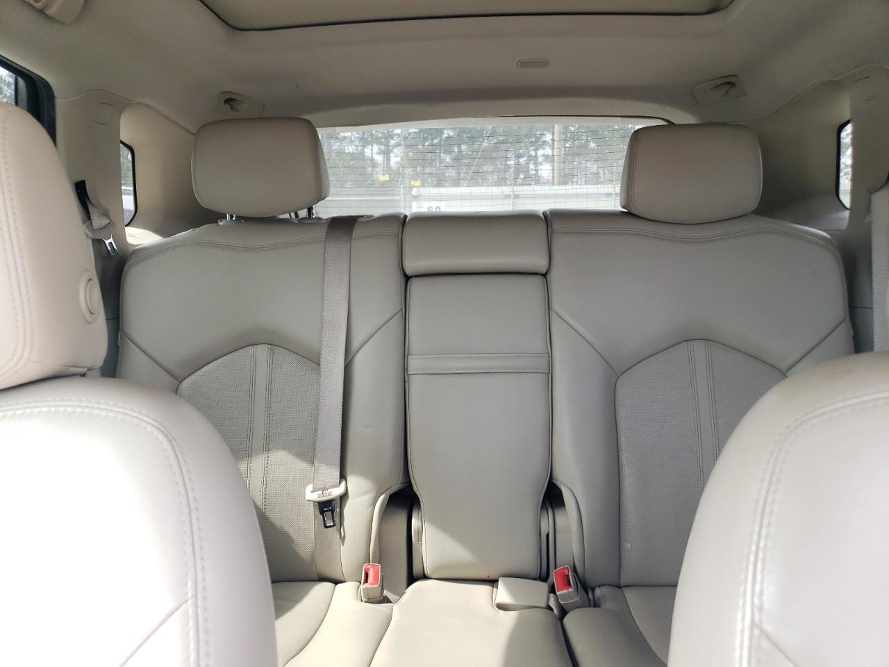 2016 Cadillac SRX - Image 10