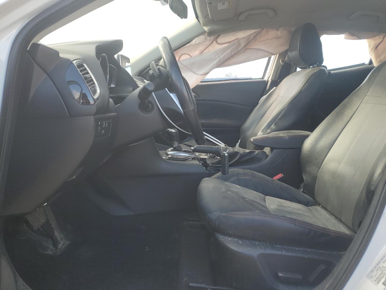 2014 Mazda 3 - Image 7