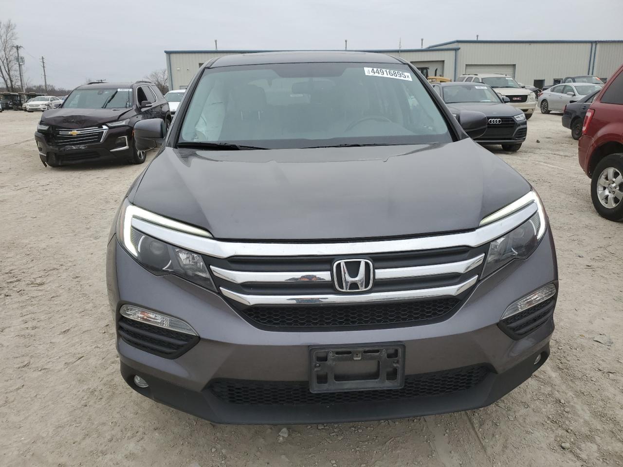 2017 Honda Pilot - Image 5