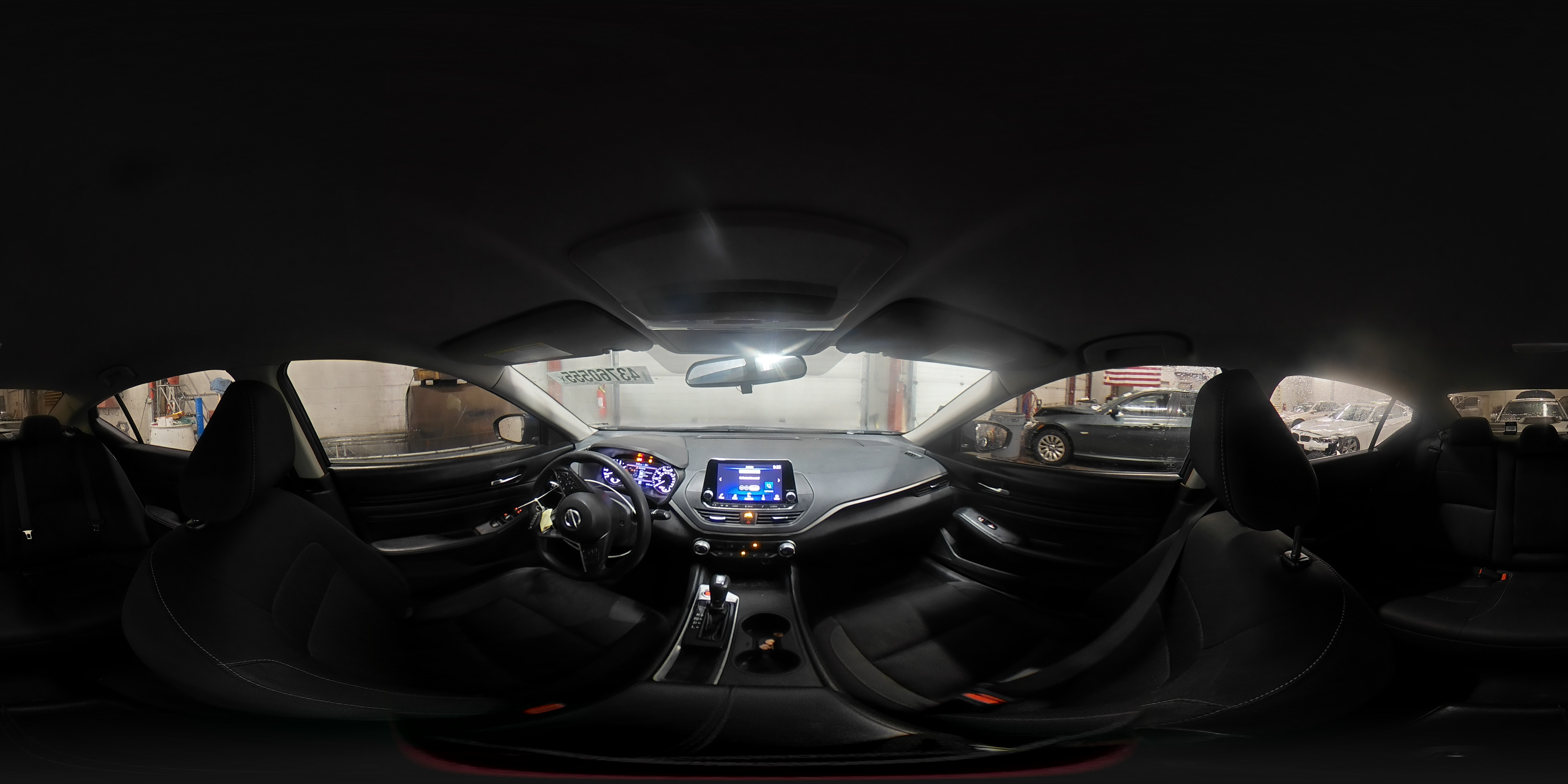 2020 Nissan Altima - Image 14