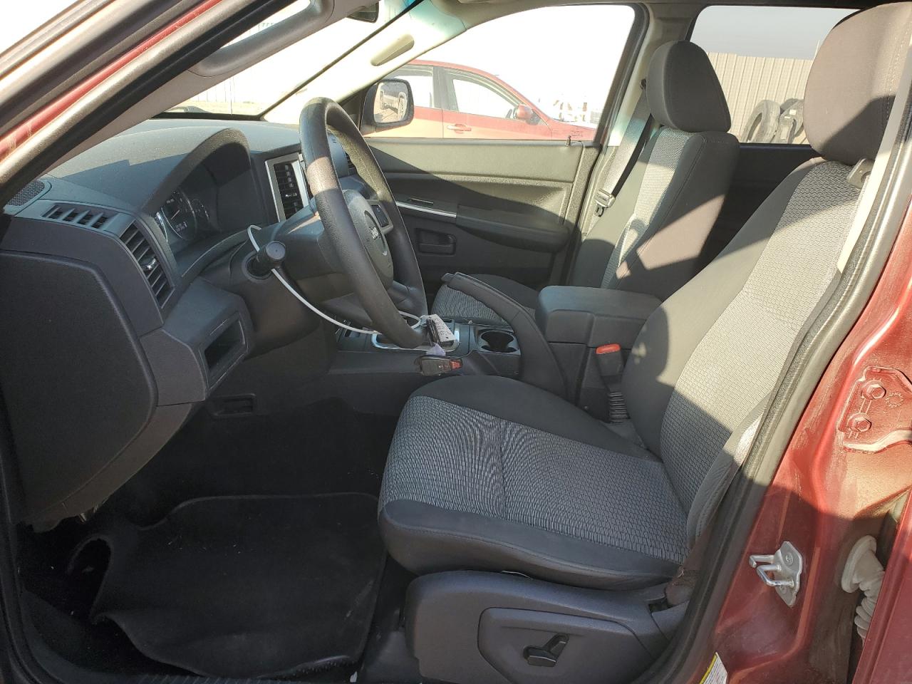 2008 Jeep Grand Cherokee - Image 7