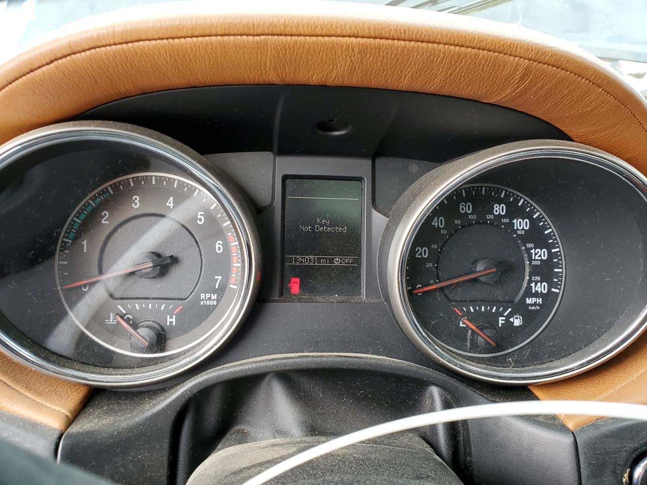 2013 Jeep Grand Cherokee - Image 9