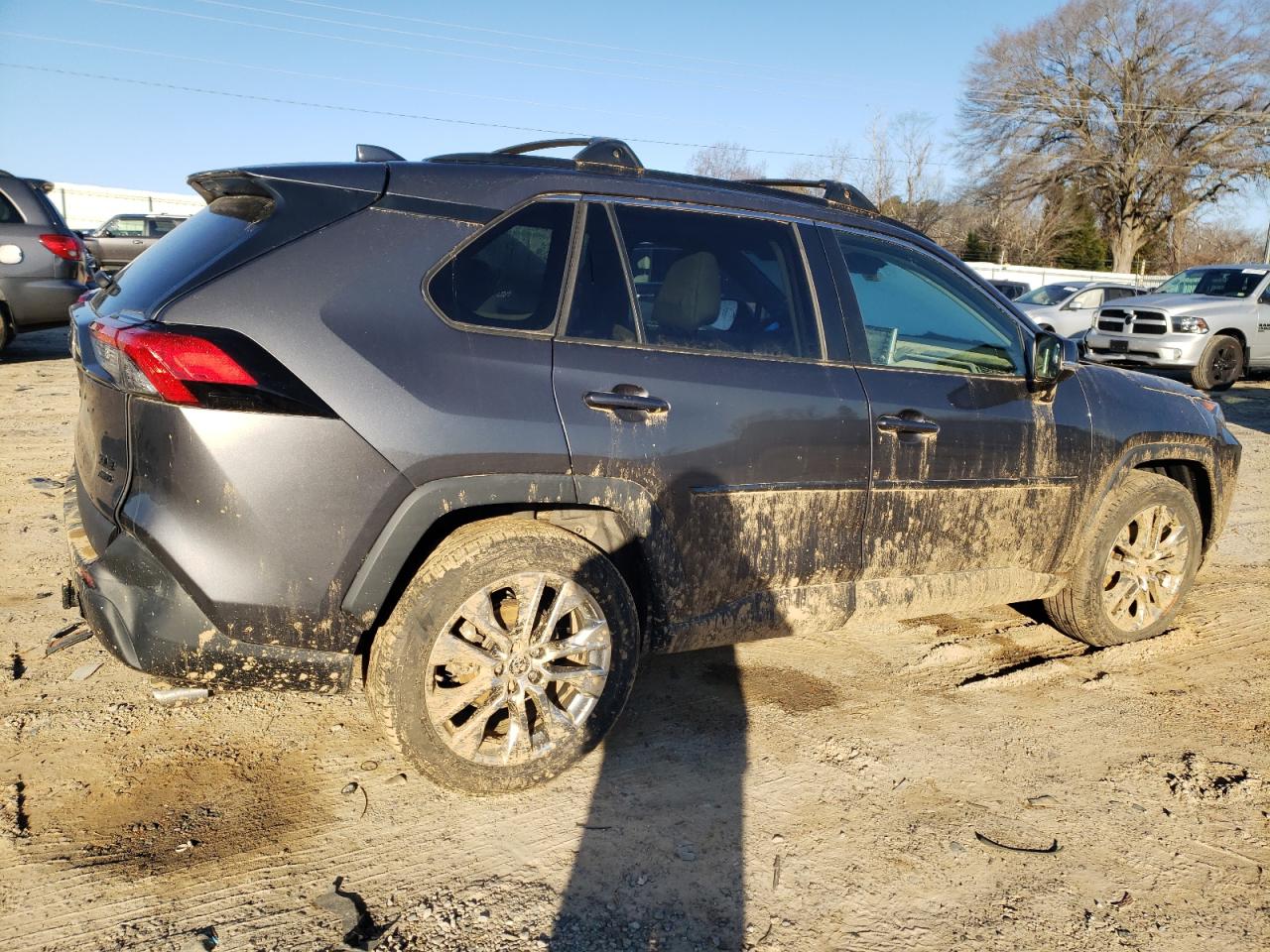 2021 Toyota RAV 4 - Image 3