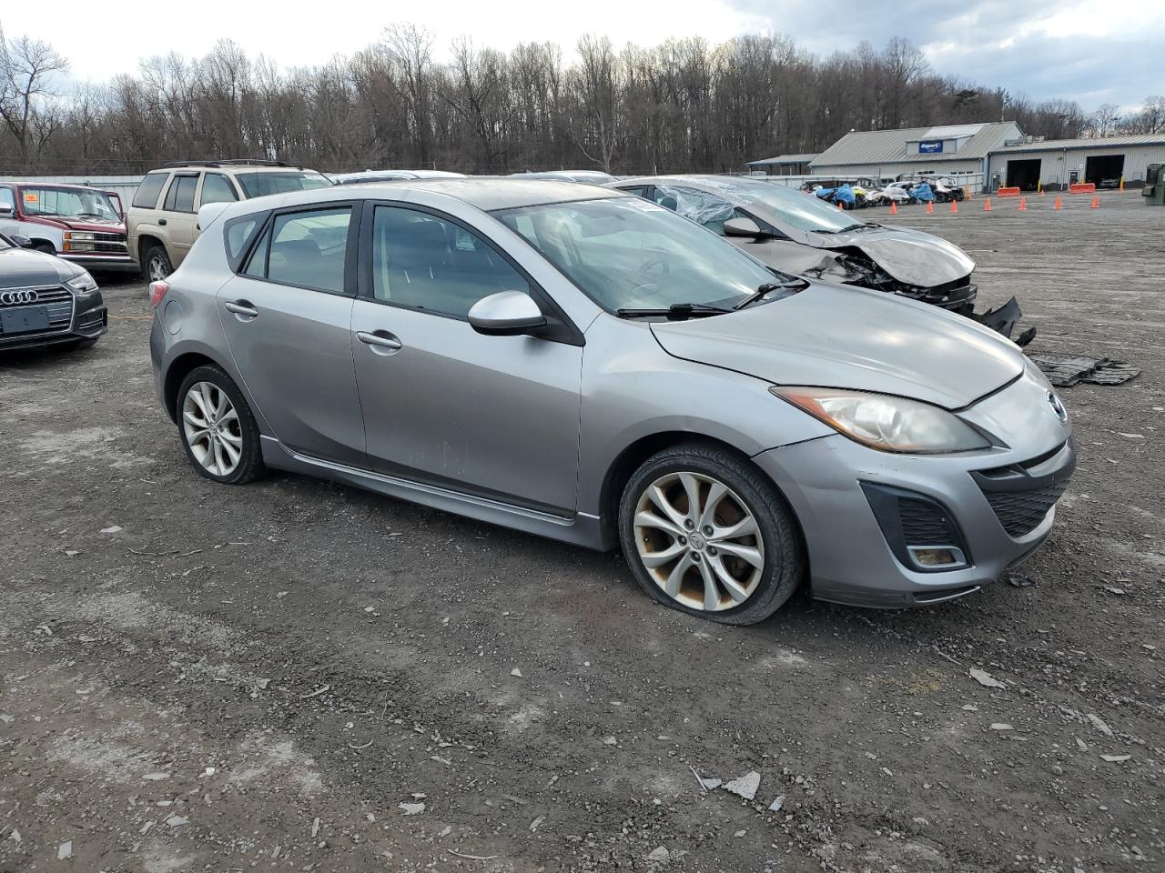 2010 Mazda 3 - Image 4