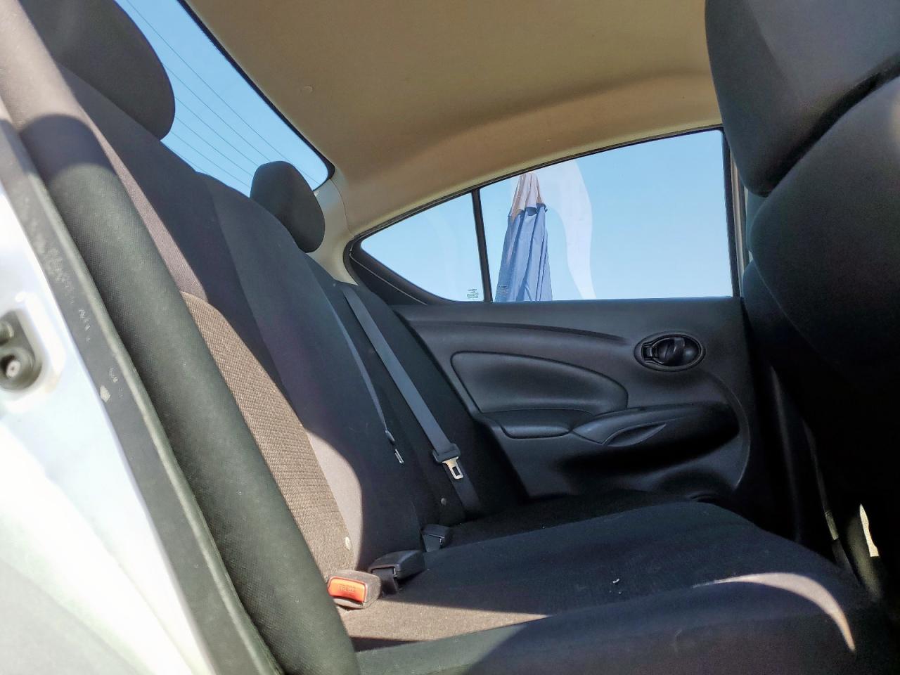 2012 Nissan Versa - Image 10