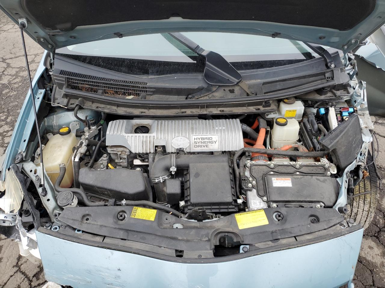 2013 Toyota Prius - Image 12