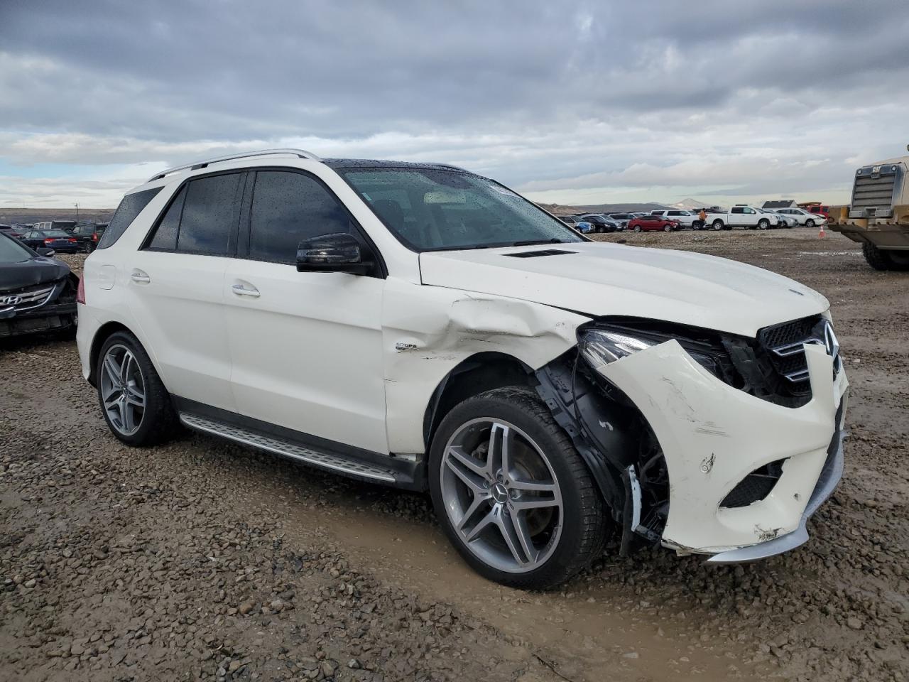 2018 Mercedes-Benz GLE - Image 4