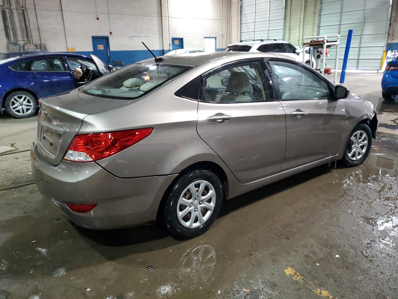 2014 Hyundai Accent - Image 3