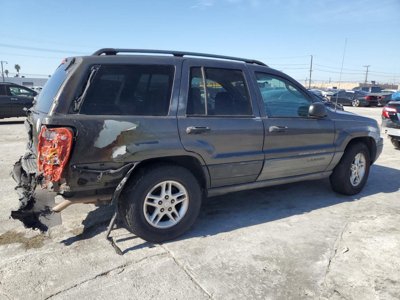 2004 Jeep Grand Cherokee - Image 3
