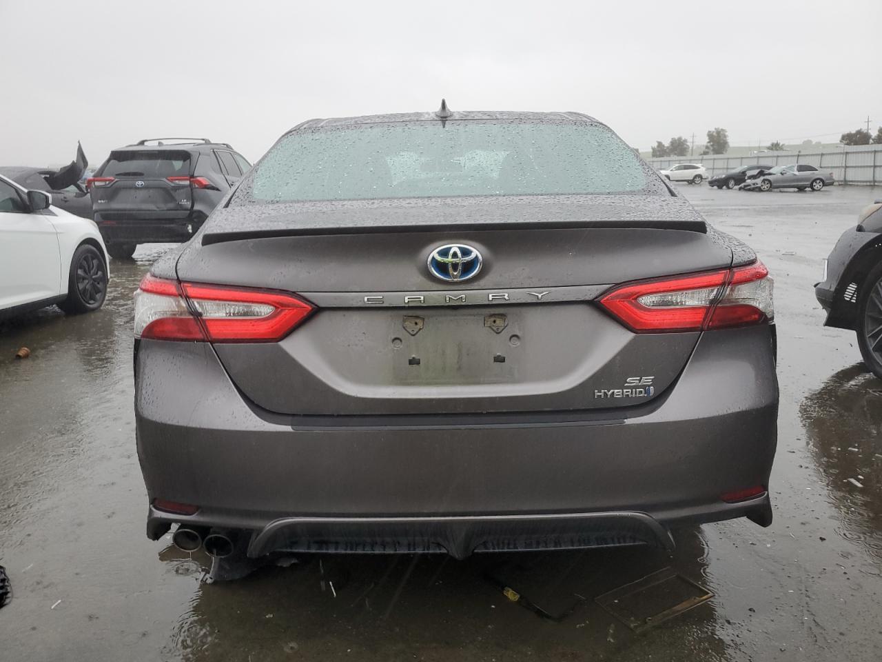 2019 Toyota Camry - Image 6