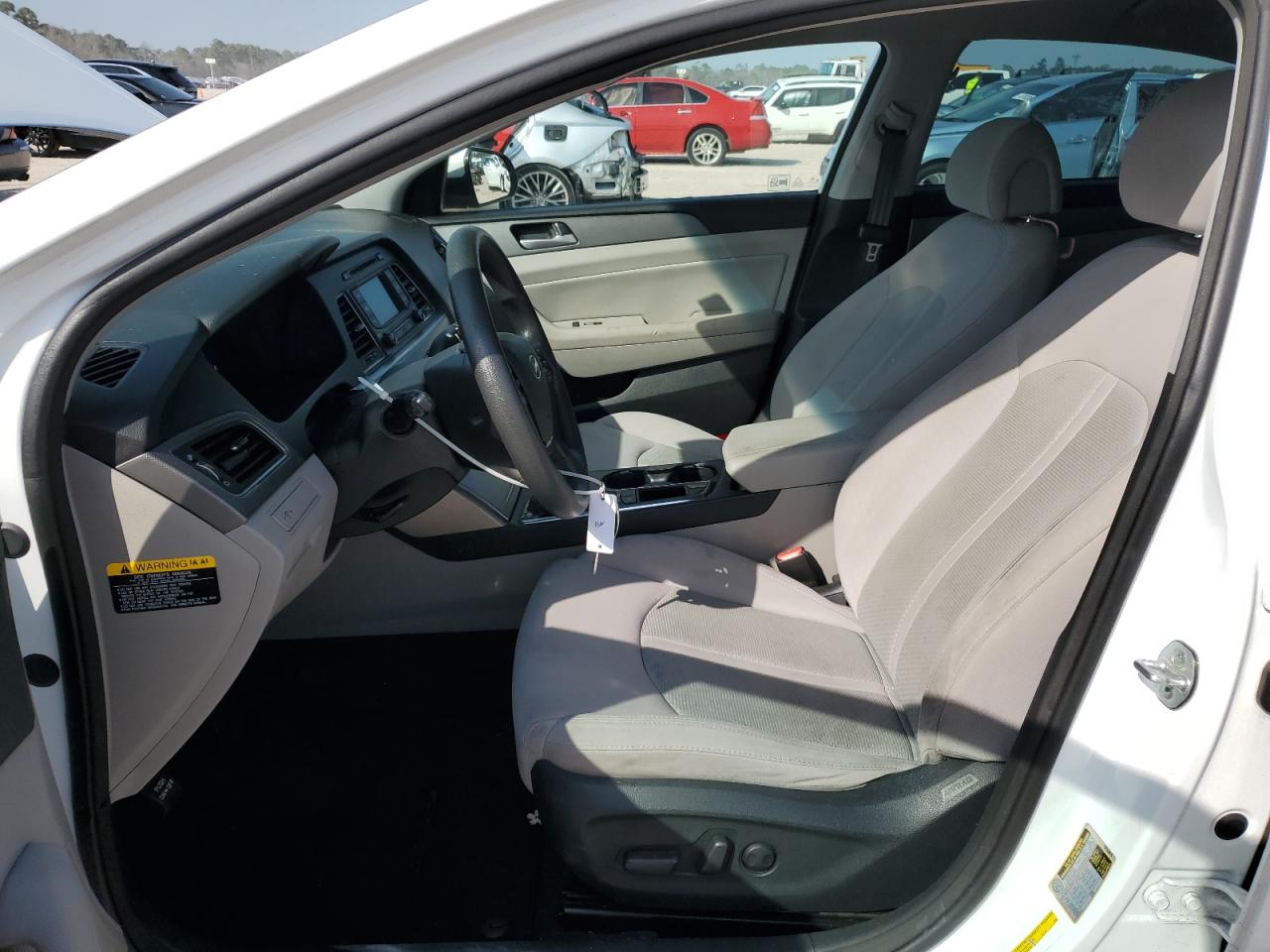 2015 Hyundai Sonata - Image 7