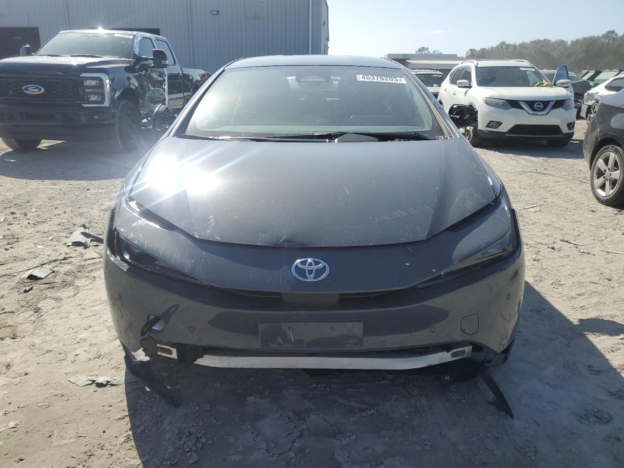 2024 Toyota Prius - Image 5