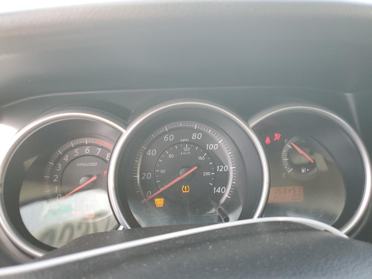 2011 Nissan Versa - Image 9