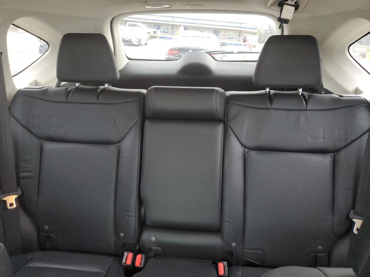 2015 Honda CR-V - Image 10