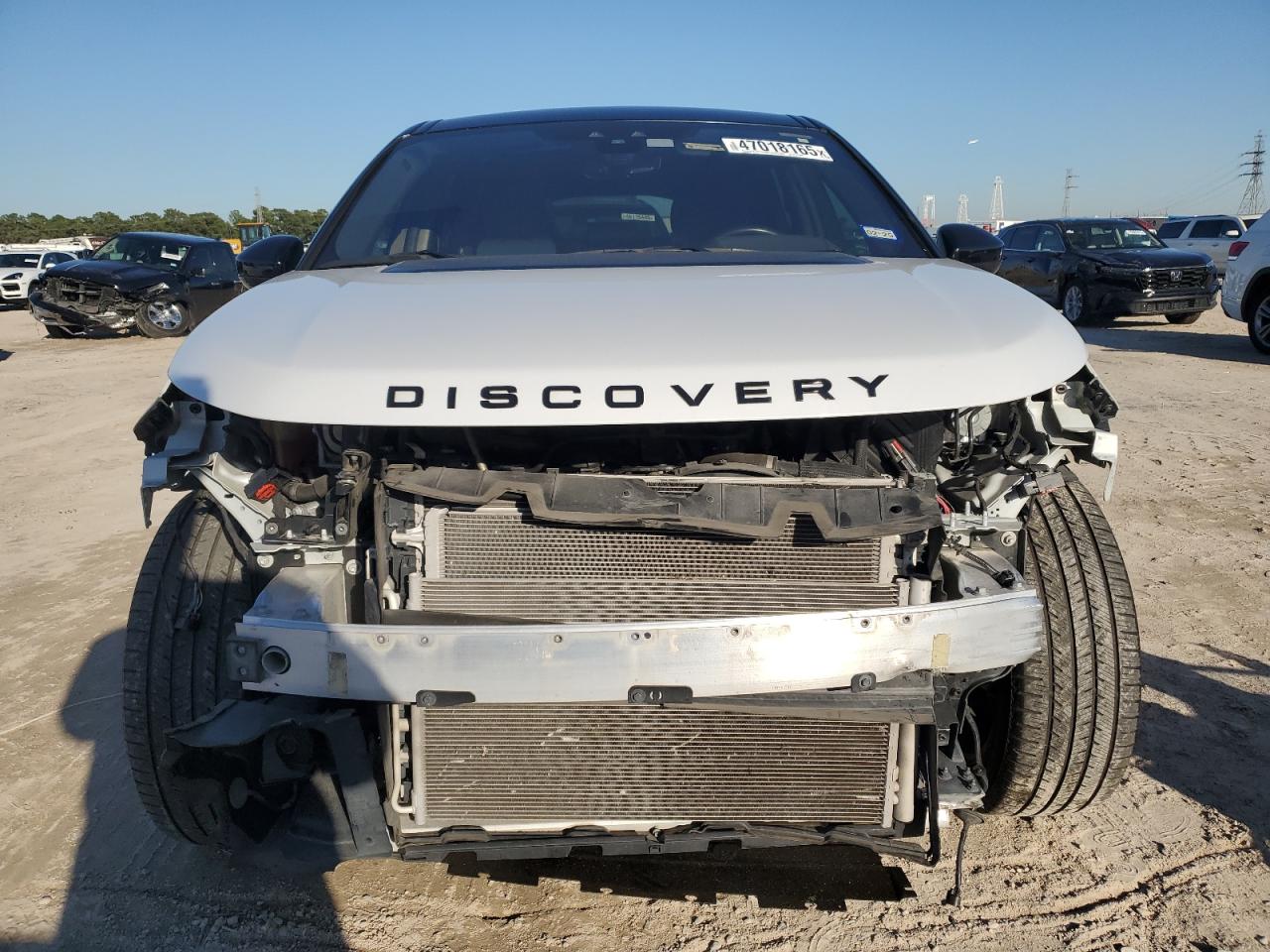 2020 Land Rover Discovery - Image 5