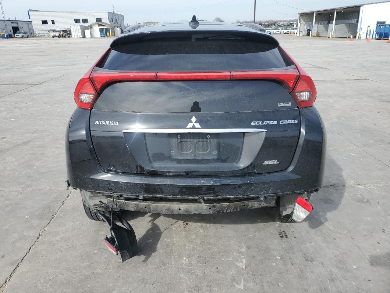 2018 Mitsubishi Eclipse - Image 6