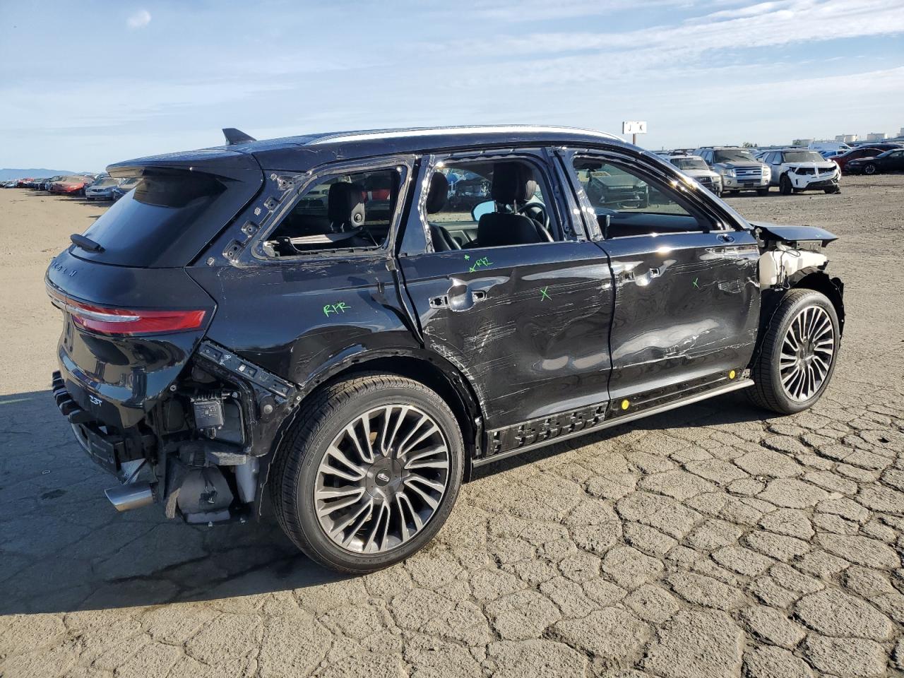 2020 Lincoln Corsair - Image 3