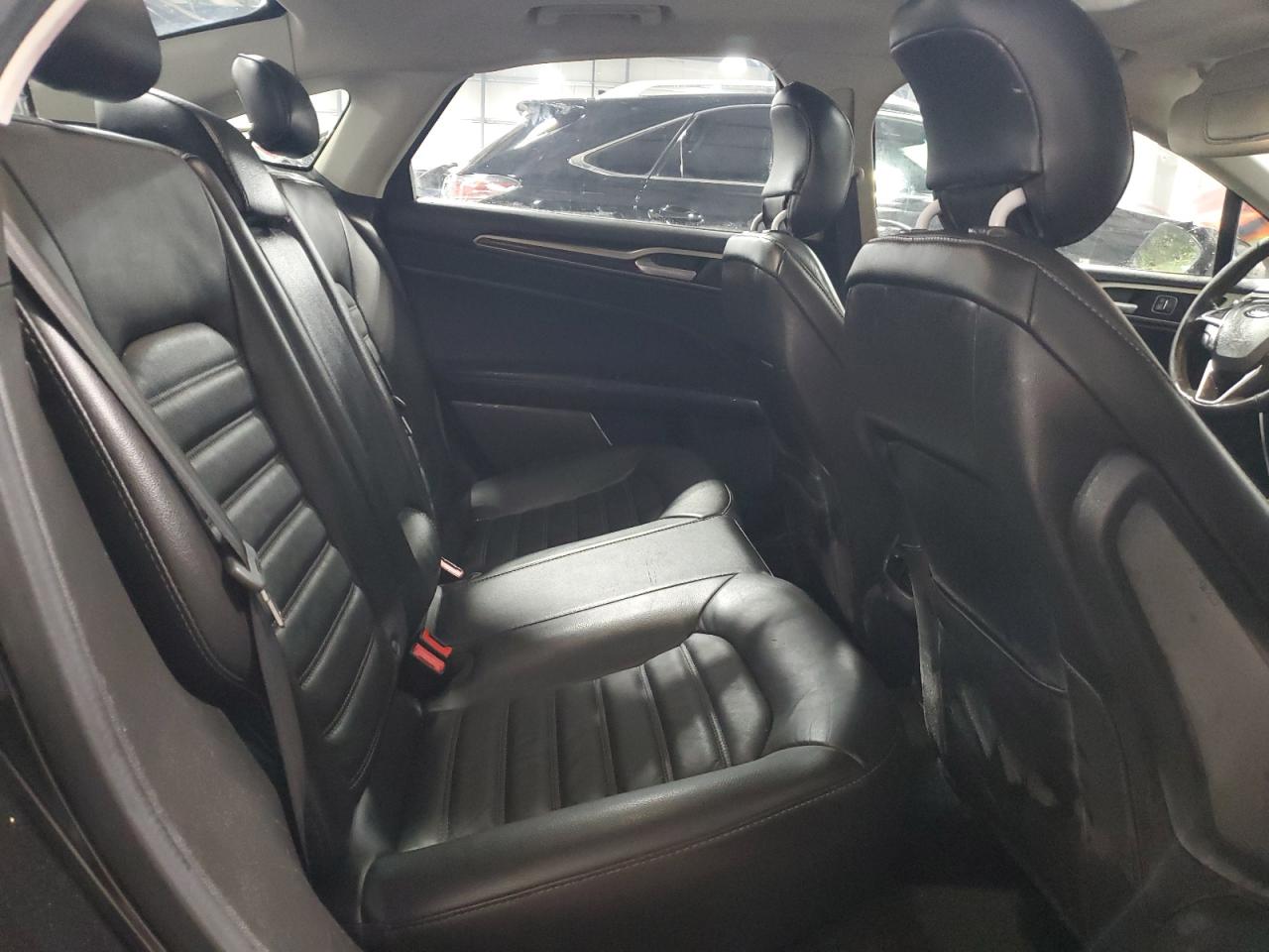 2015 Ford Fusion - Image 10
