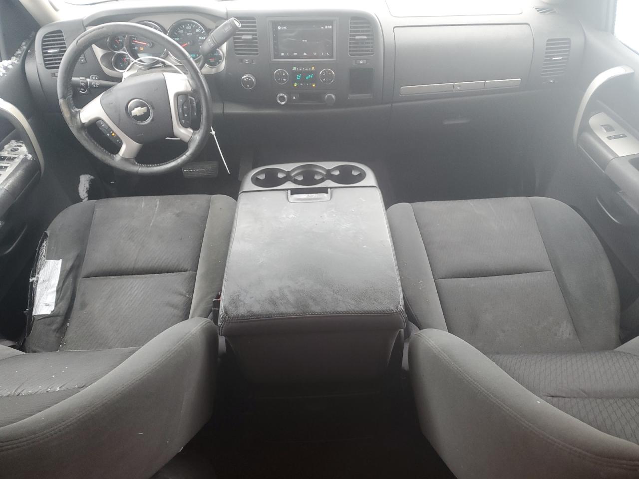 2009 Chevrolet Silverado - Image 8