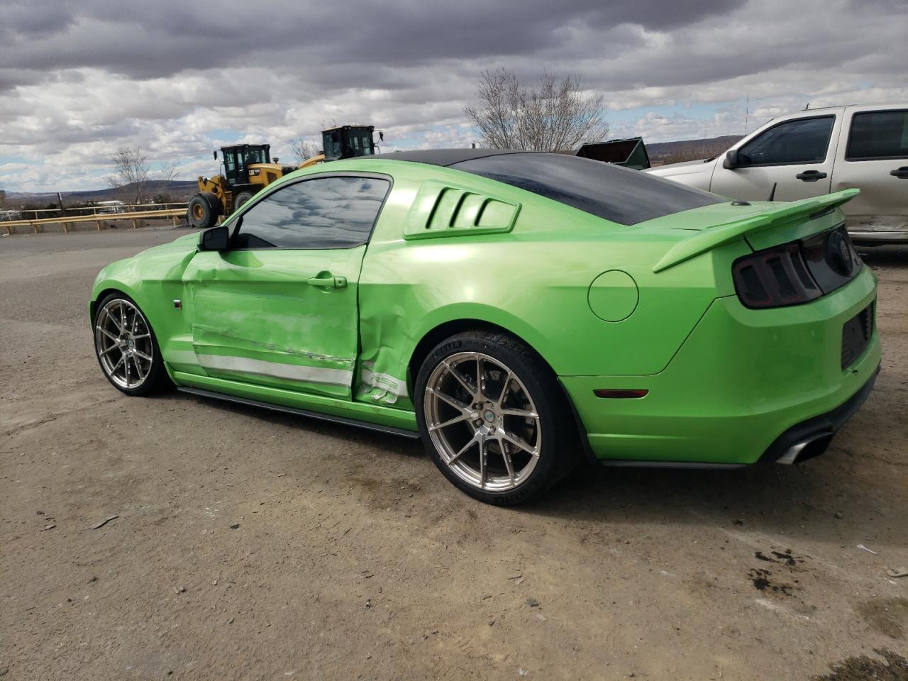 2013 Ford Mustang - Image 2