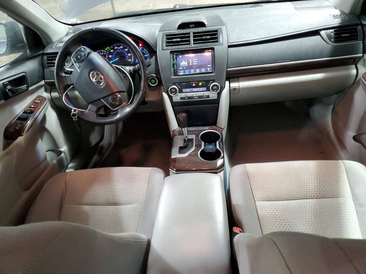 2012 Toyota Camry - Image 8