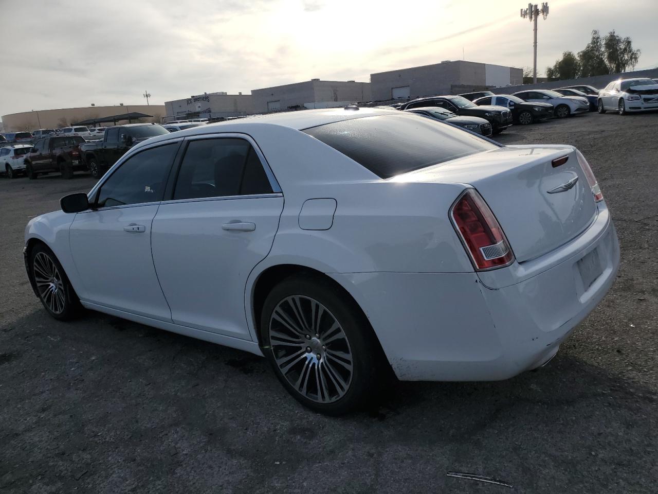 2013 Chrysler 300 - Image 2