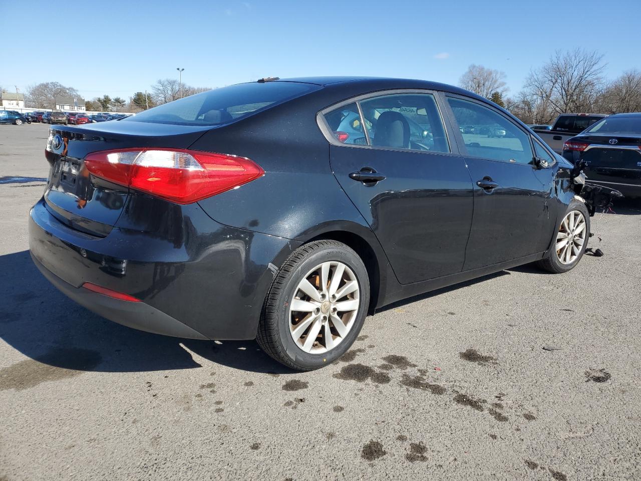 2015 Kia Forte - Image 3