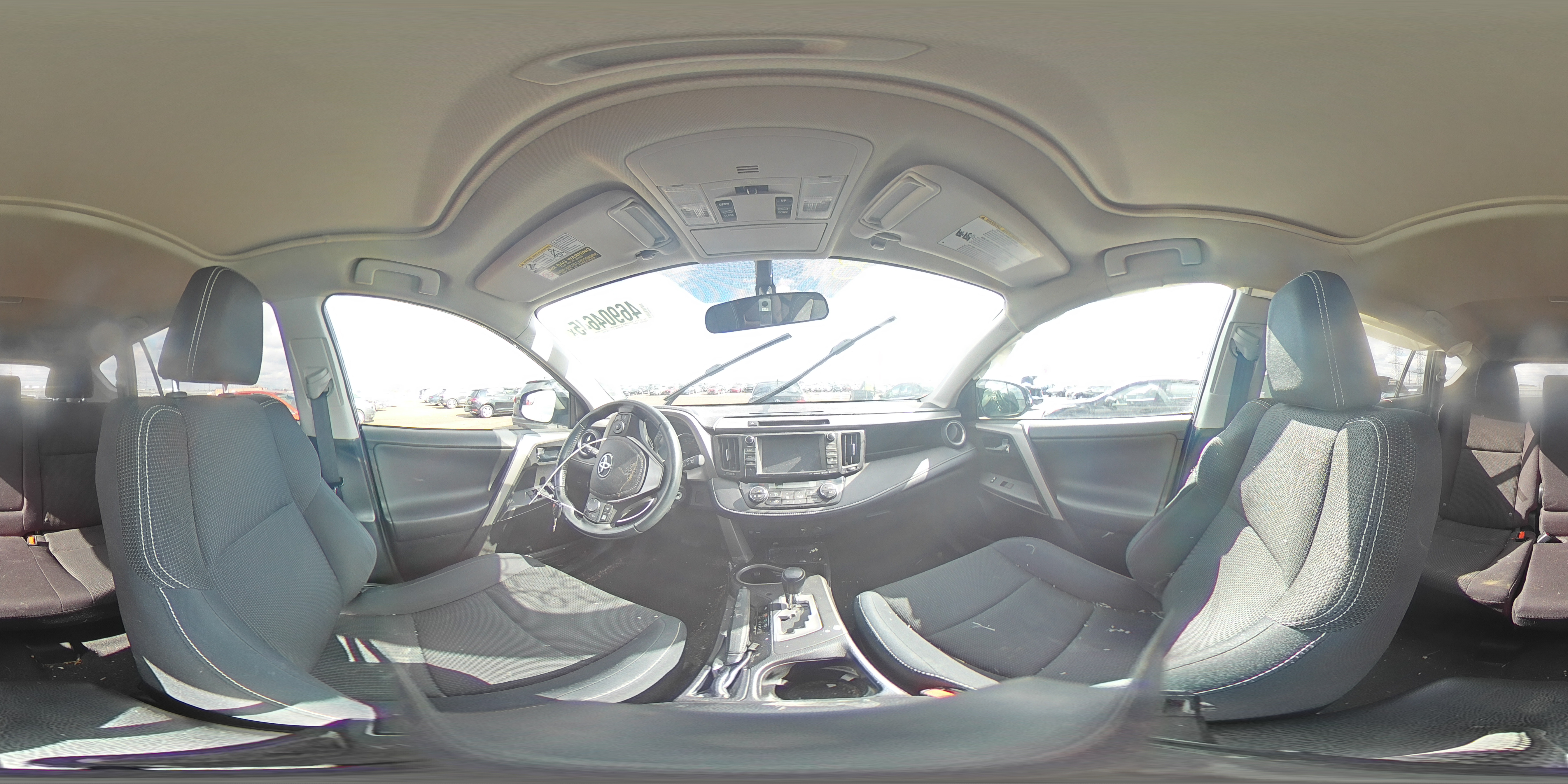 2016 Toyota RAV 4 - Image 13