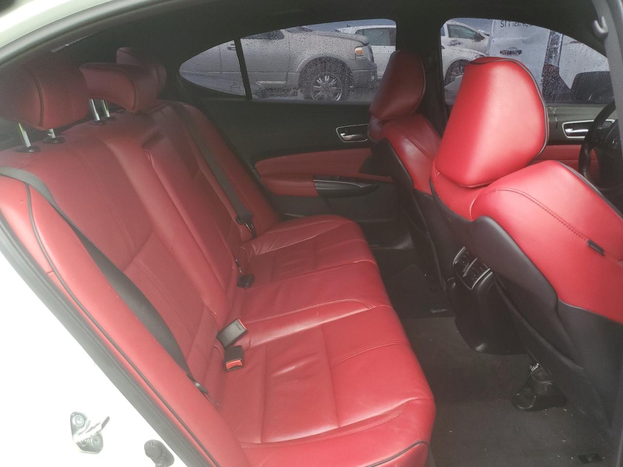 2018 Acura TLX - Image 10