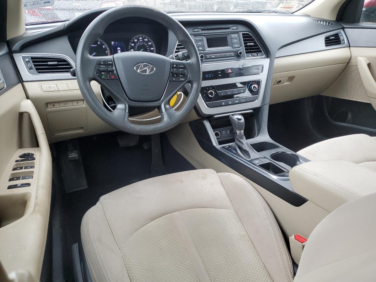 2015 Hyundai Sonata - Image 8