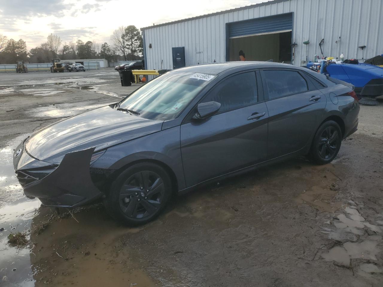 2021 Hyundai Elantra - Image 1