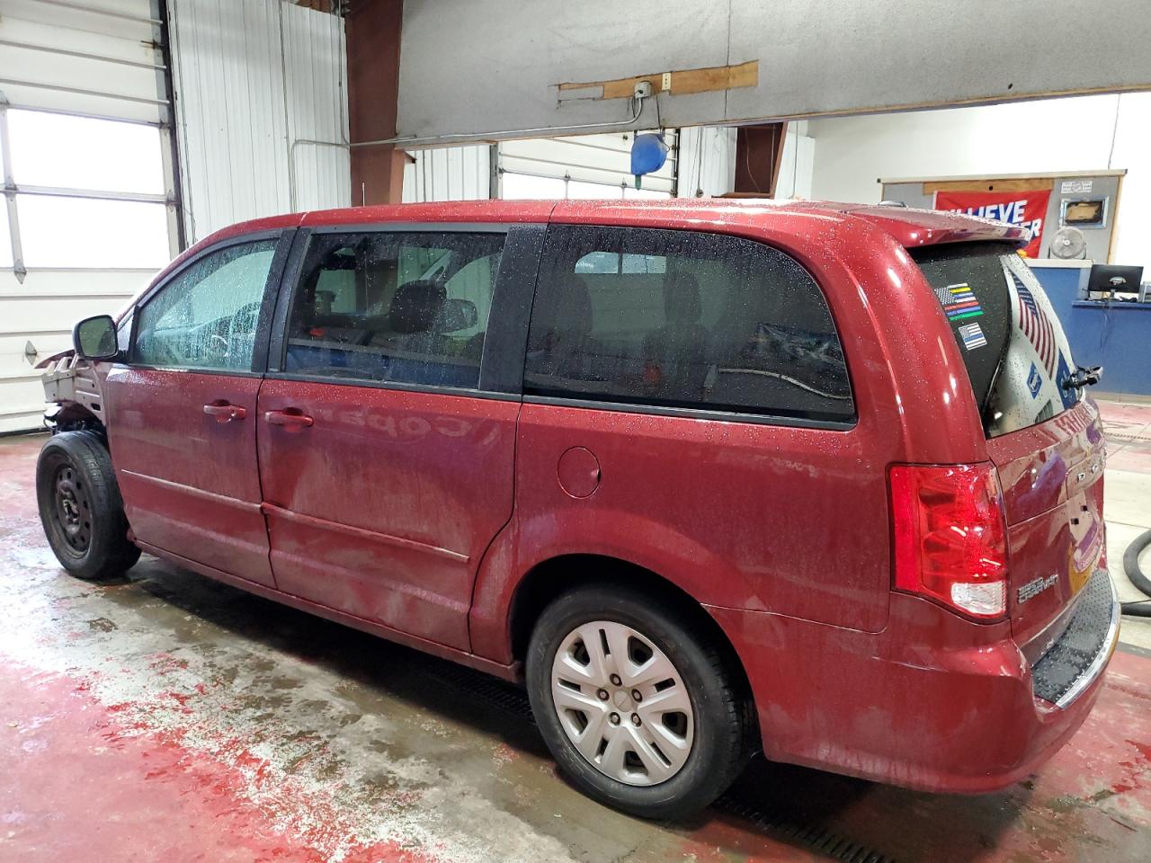 2014 Dodge Caravan - Image 2