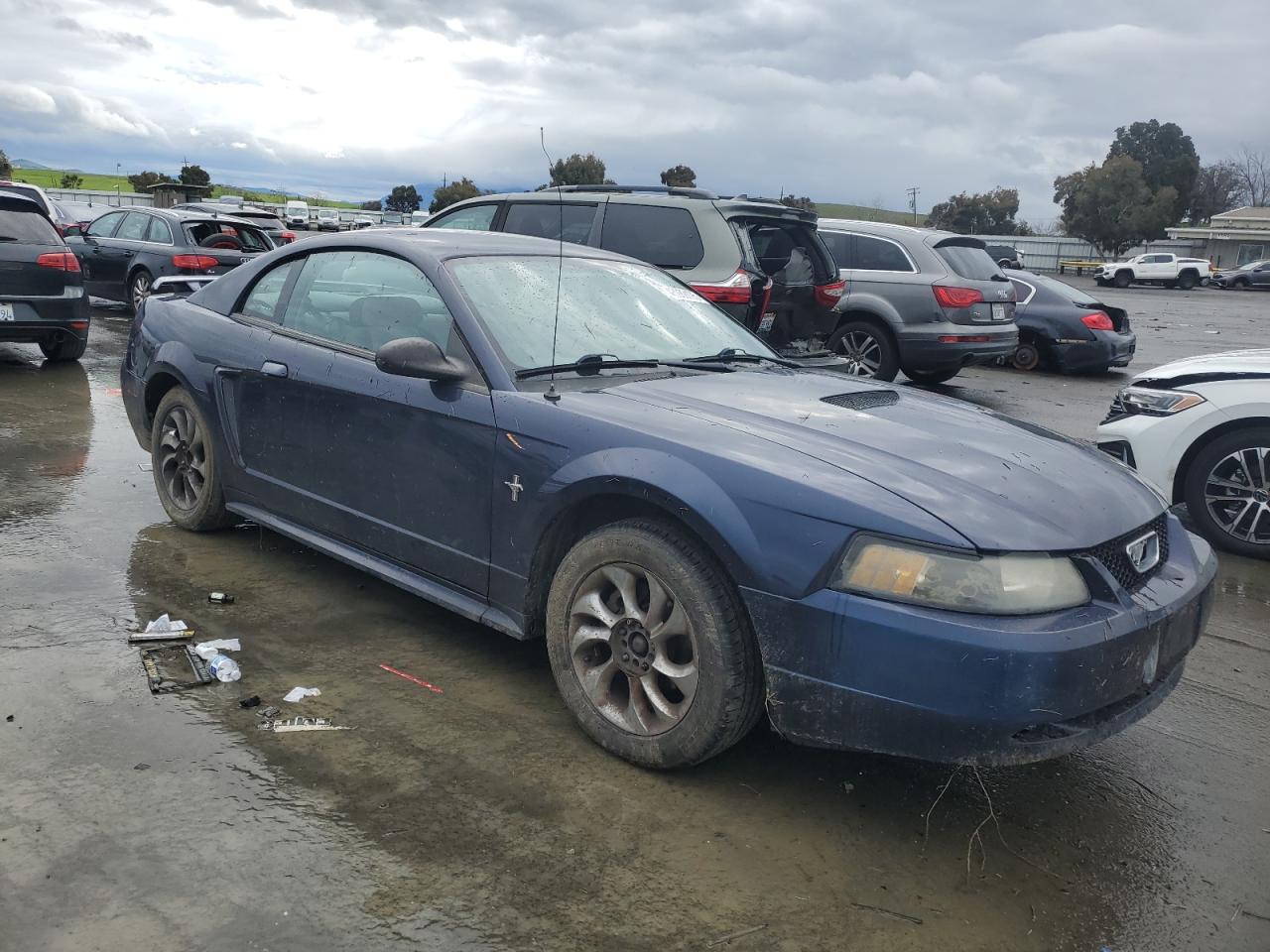 2001 Ford Mustang - Image 4