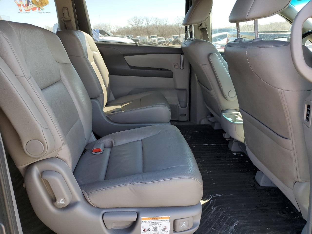 2011 Honda Odyssey - Image 11