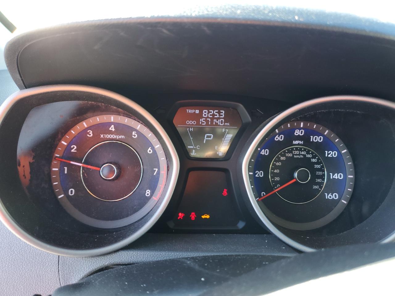 2011 Hyundai Elantra - Image 9