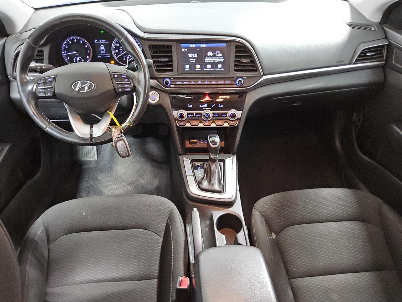 2019 Hyundai Elantra - Image 8