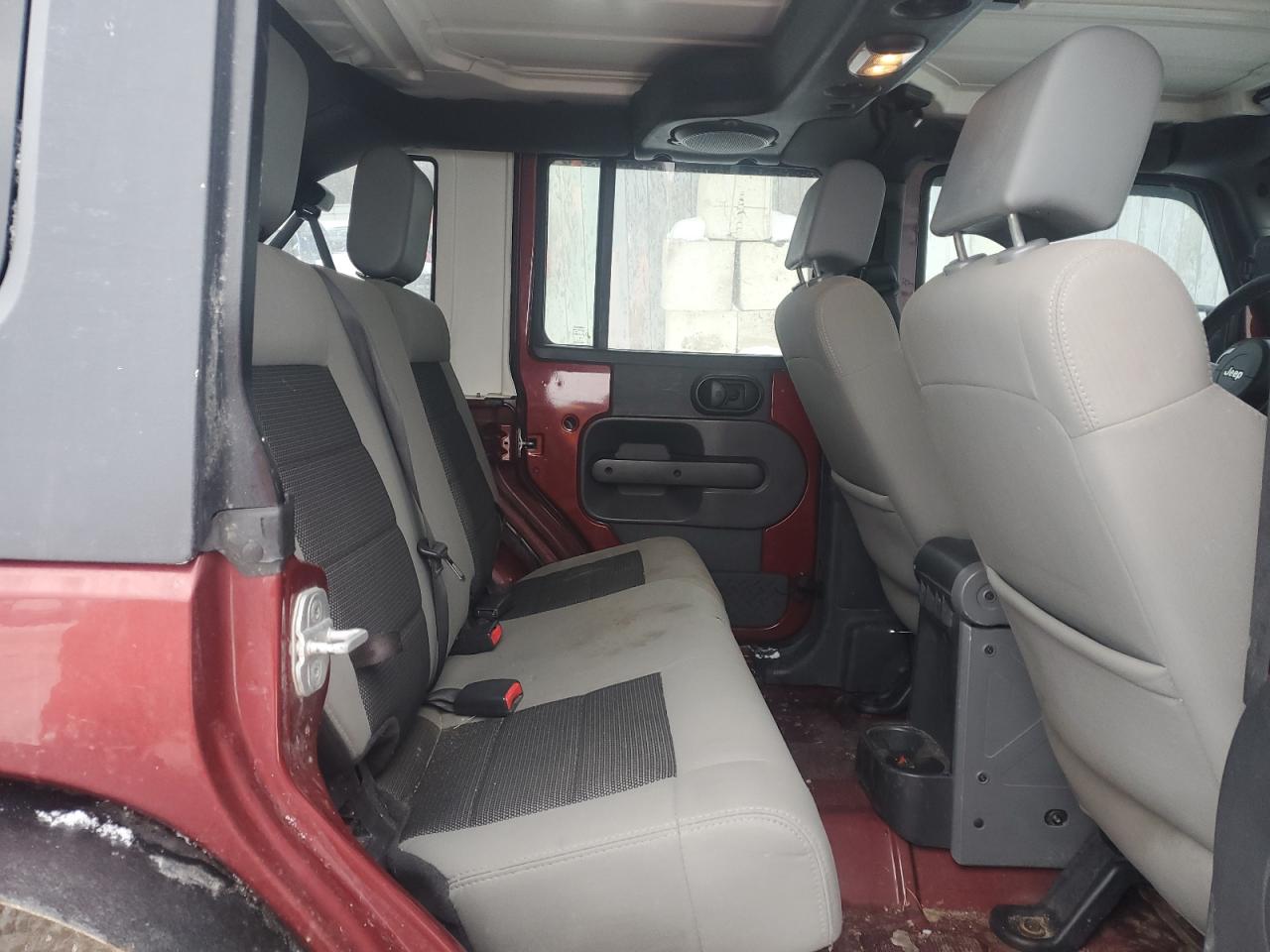 2010 Jeep Wrangler - Image 11
