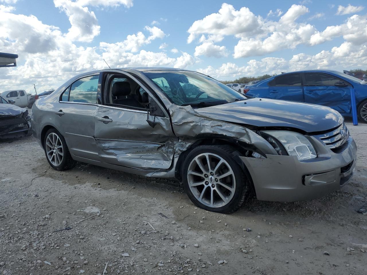 2008 Ford Fusion - Image 4