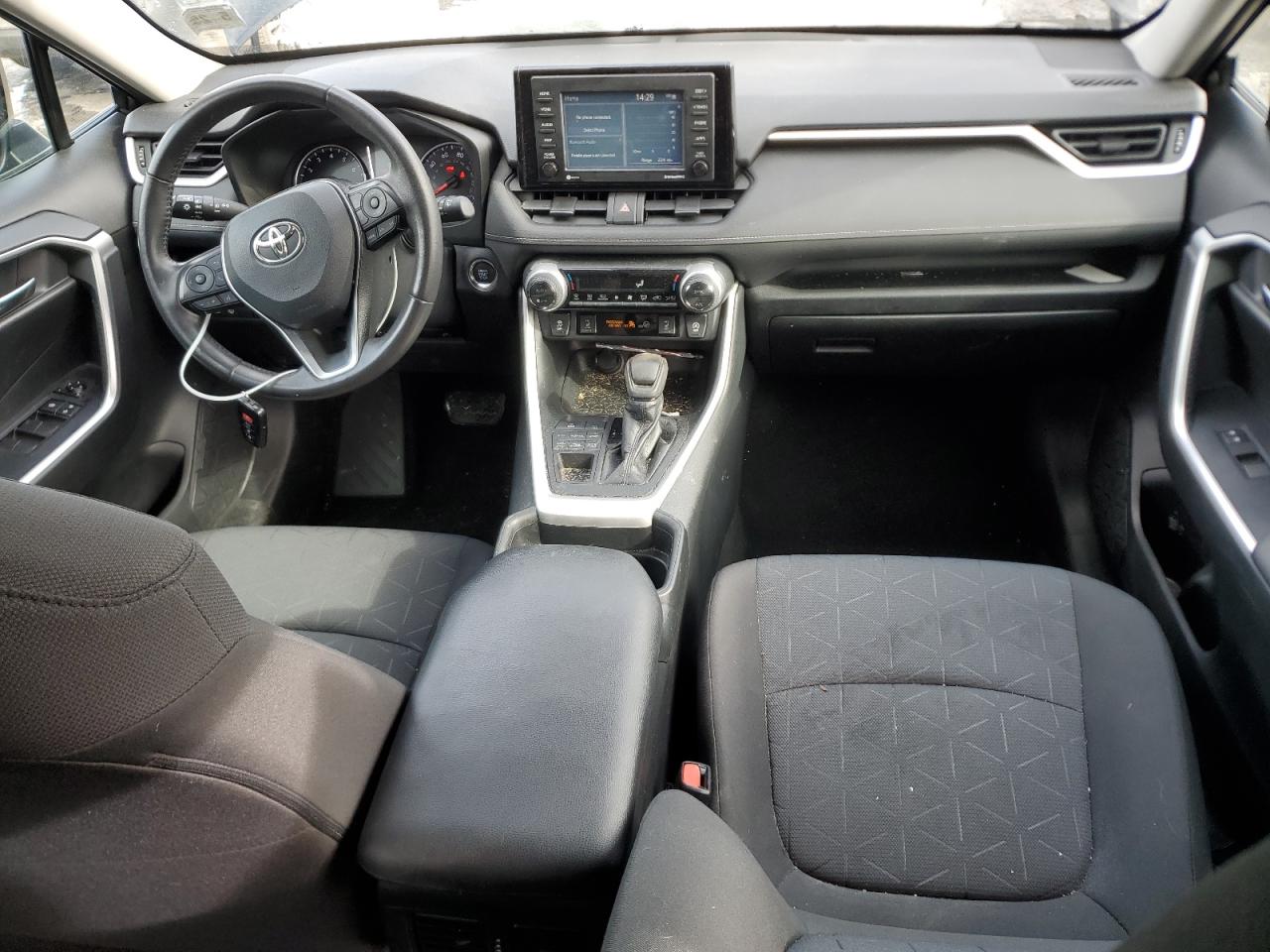 2020 Toyota RAV 4 - Image 8