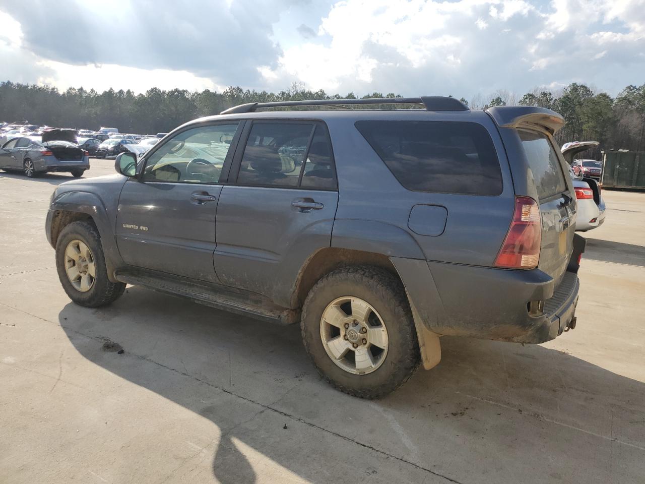 2005 Toyota 4Runner - Image 2