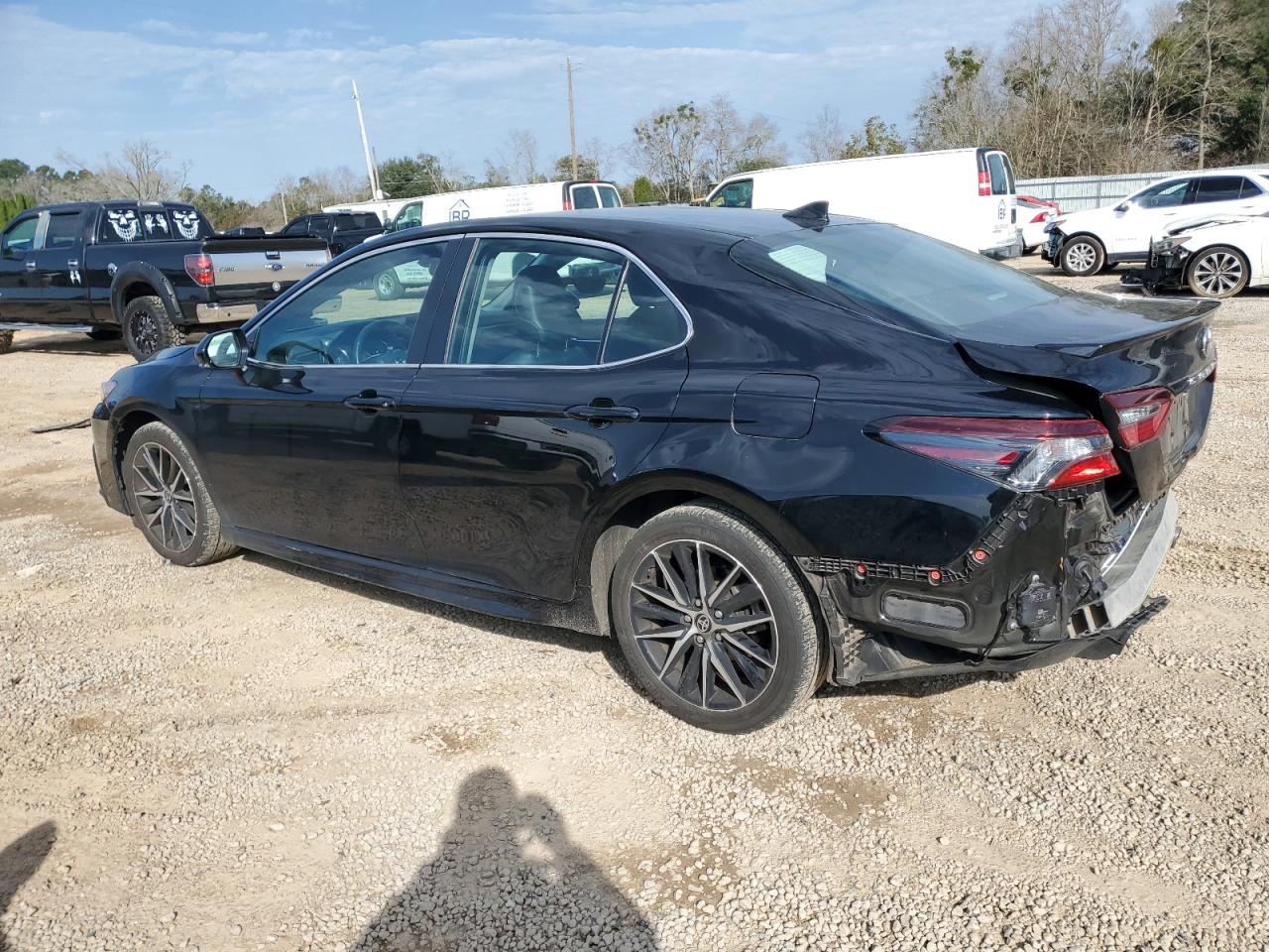 2024 Toyota Camry - Image 2