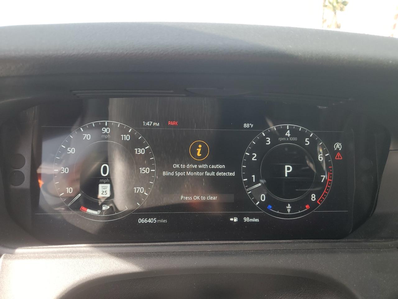 2018 Land Rover Range Rover - Image 9