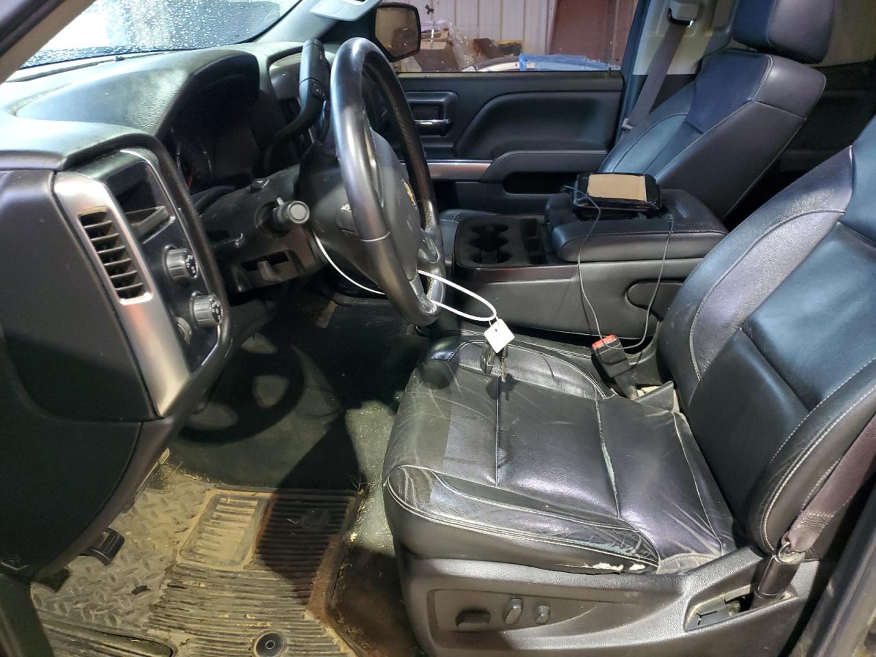 2017 Chevrolet Silverado - Image 7