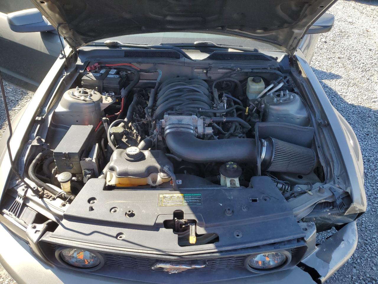 2005 Ford Mustang - Image 11