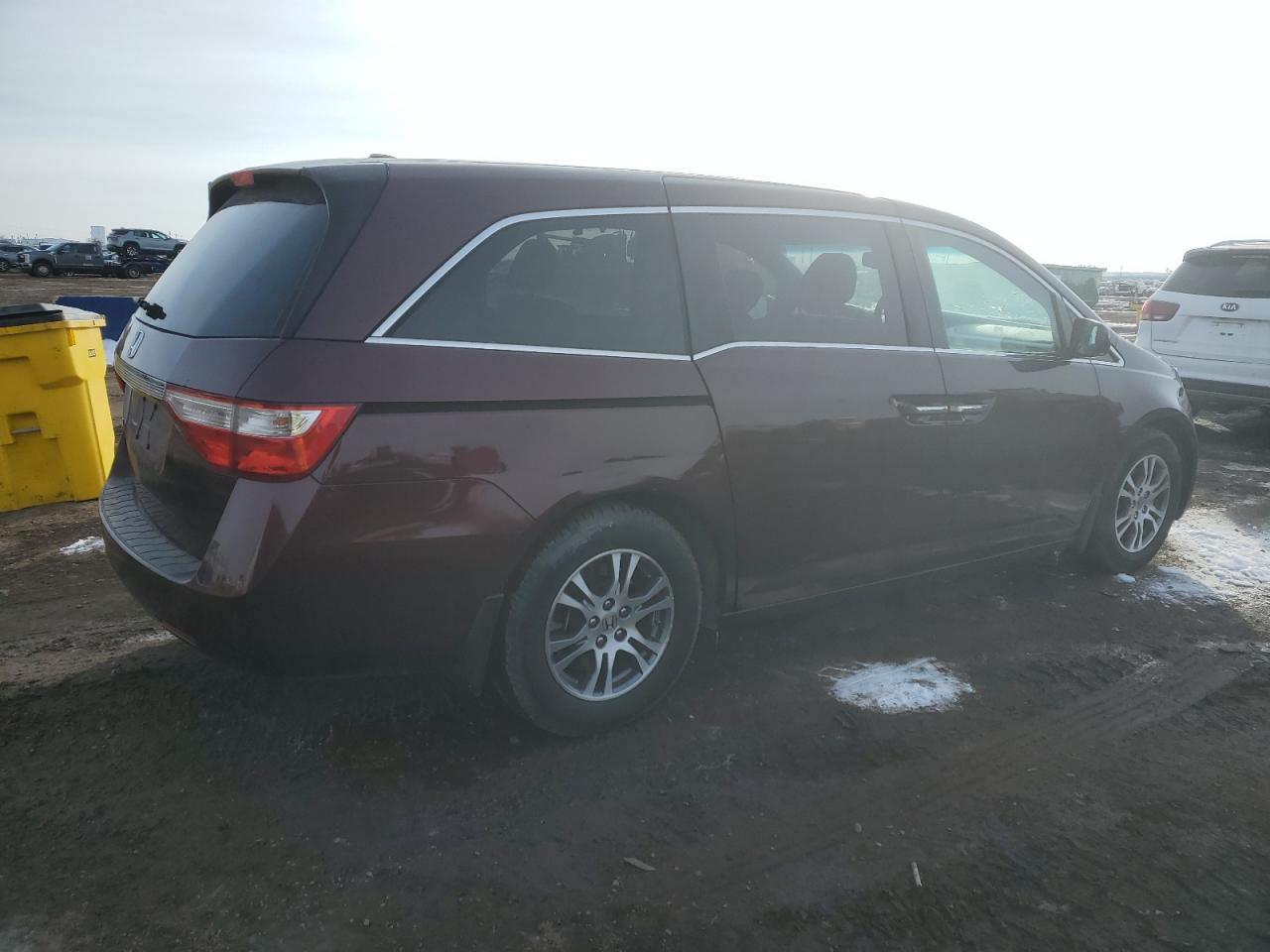 2011 Honda Odyssey - Image 3