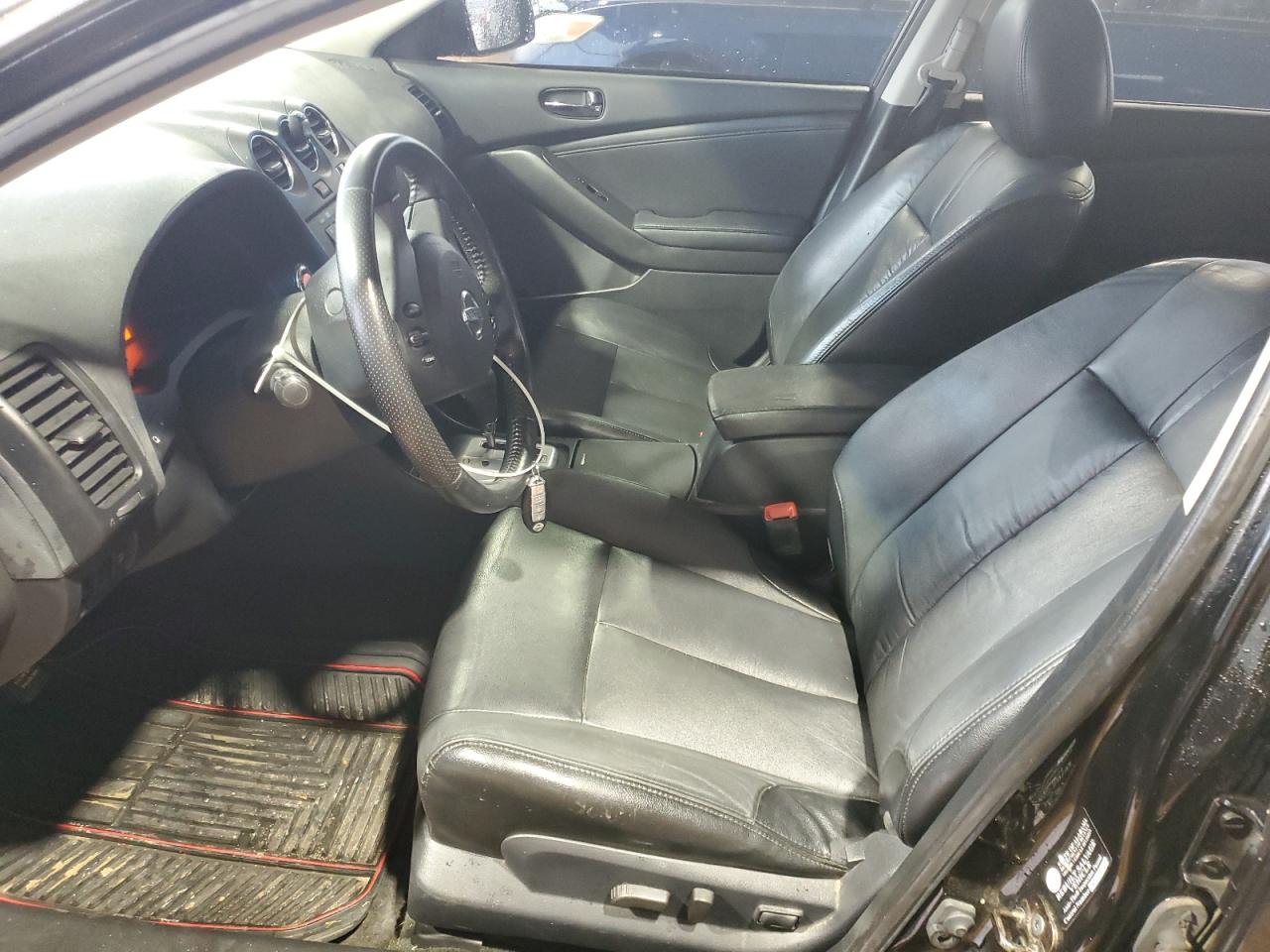 2010 Nissan Altima - Image 7