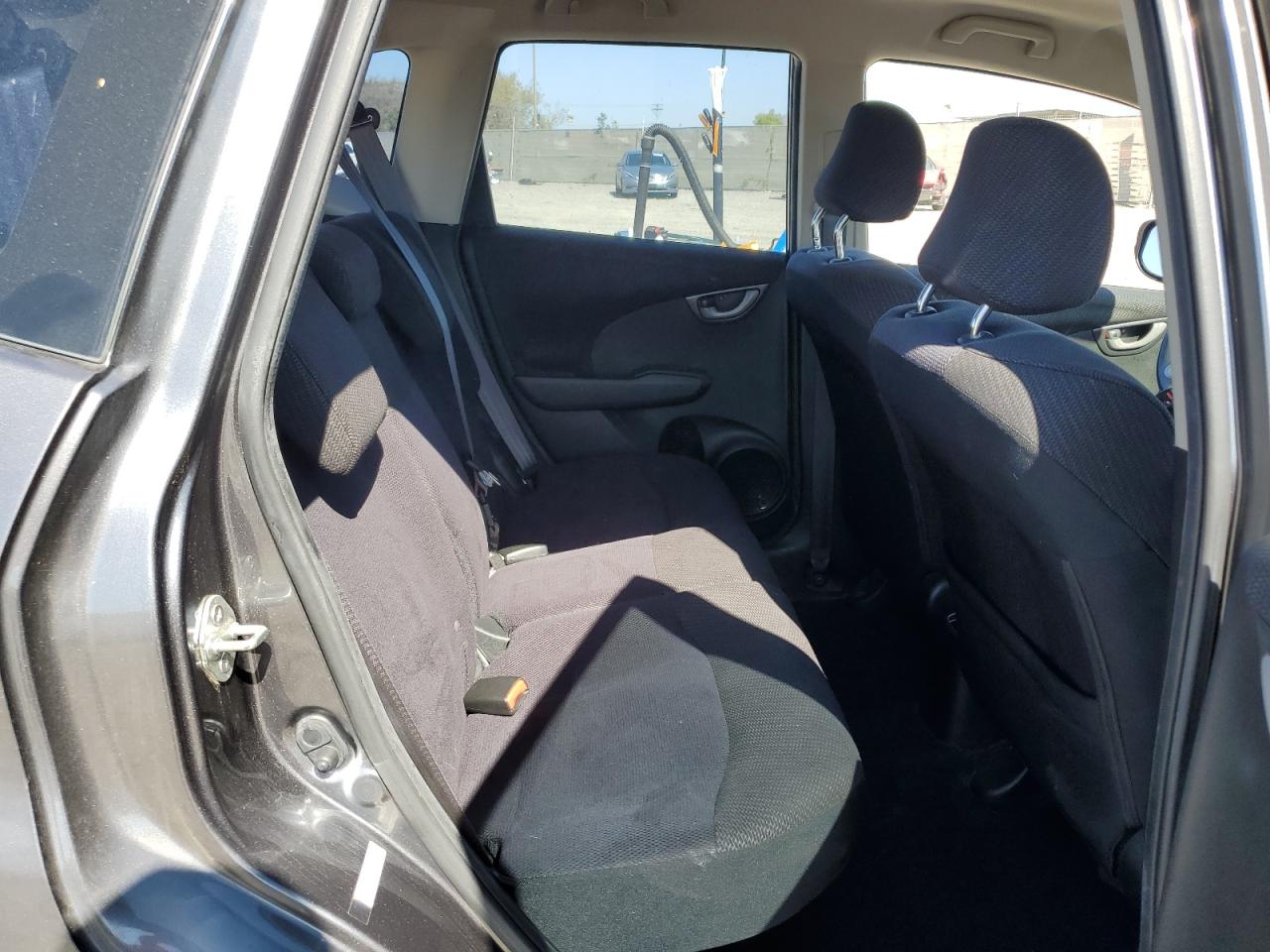 2013 Honda Fit - Image 11