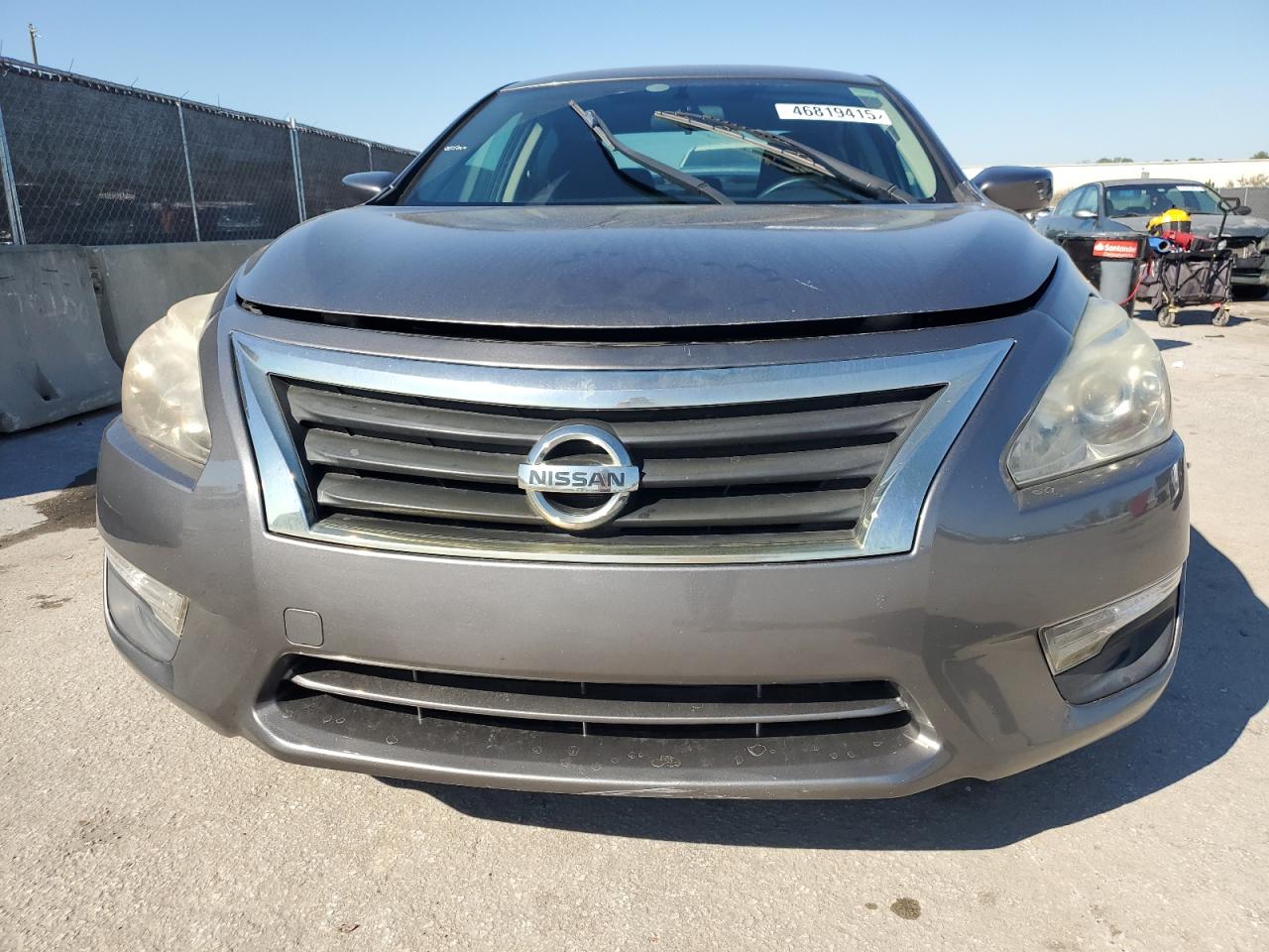 2015 Nissan Altima - Image 5